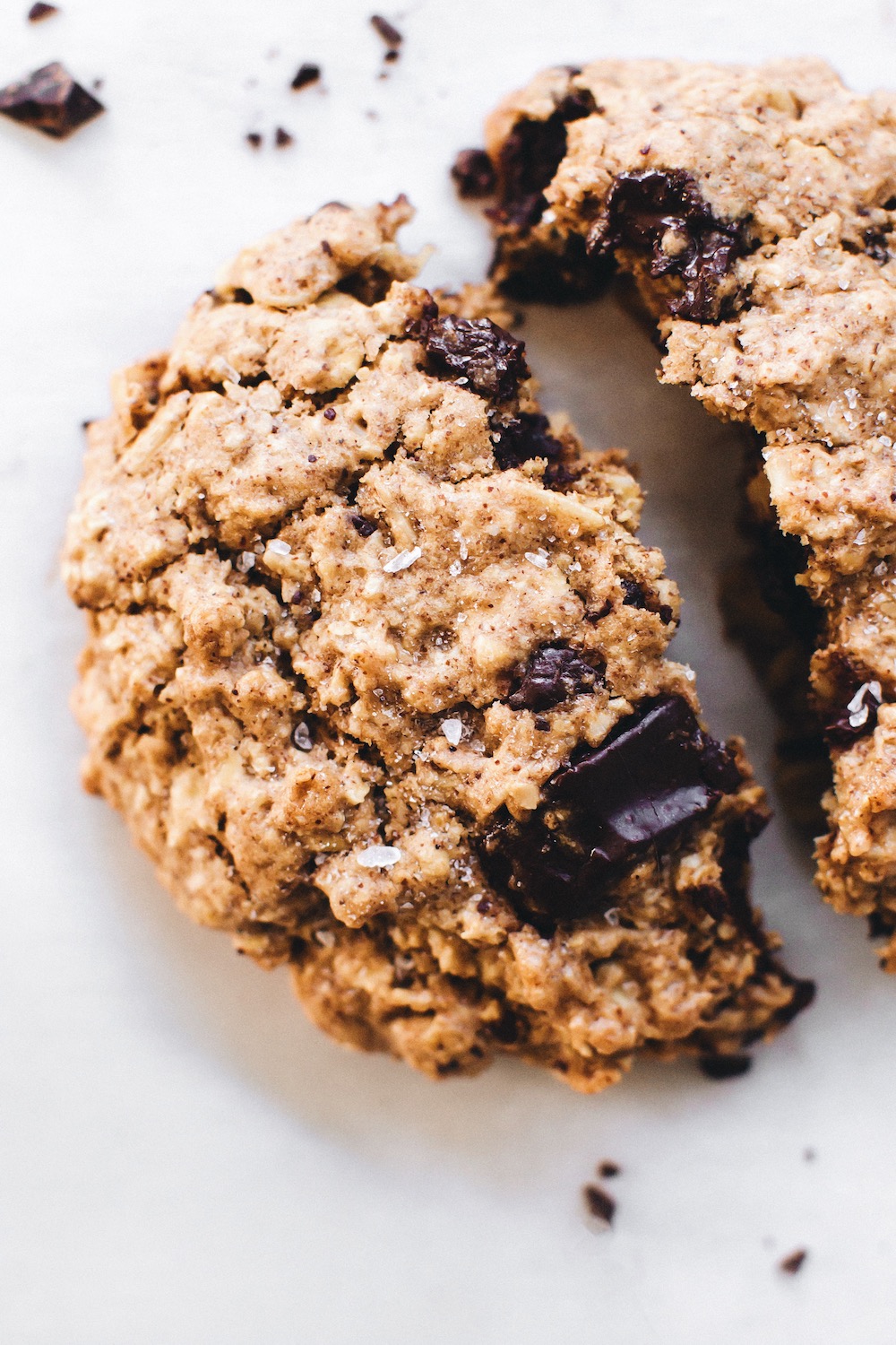 Chocolate Chunk Vegan Oatmeal Cookies Chocolate Chunk Vegan Oatmeal Cookies