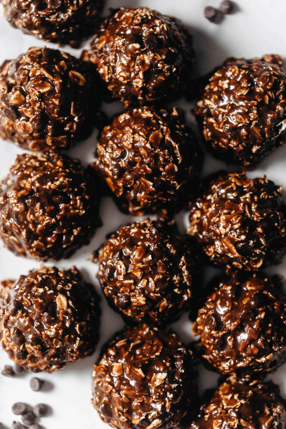 Double Chocolate Oatmeal Cookies (vegan + gluten-free)