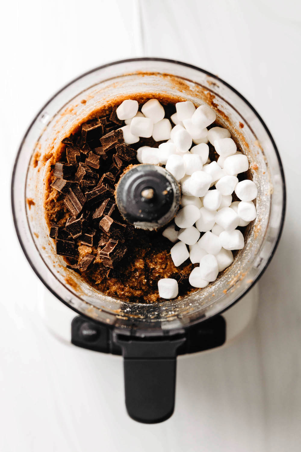 Gooey Vegan S'mores Cookies