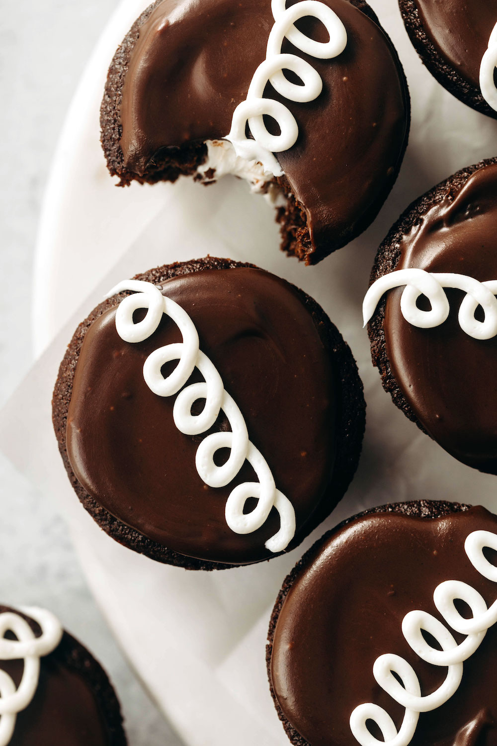 Copycat Vegan Hostess Cupcakes (grain-free)