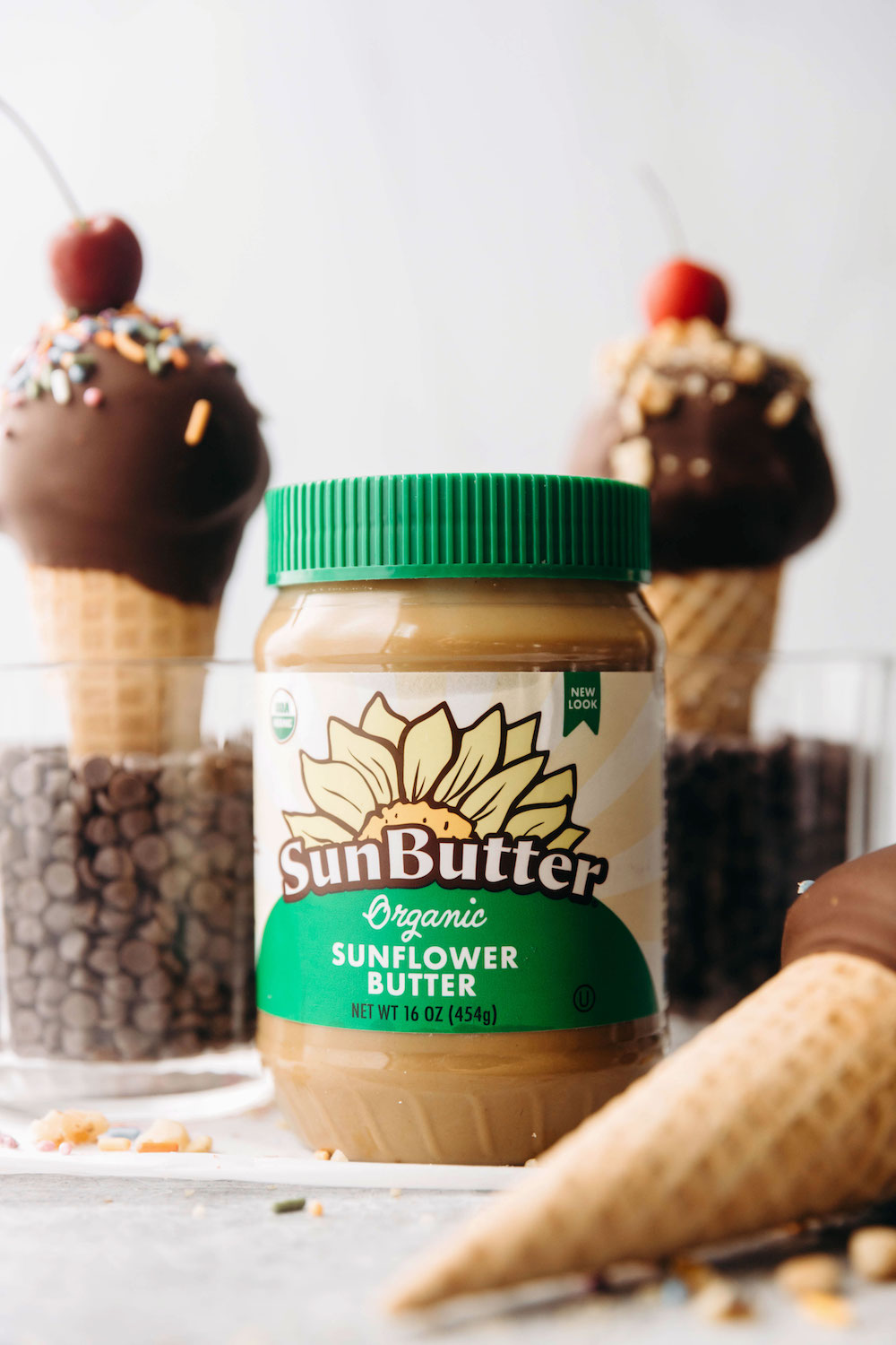 Cookie Dough Ice Cream Sundae Cones