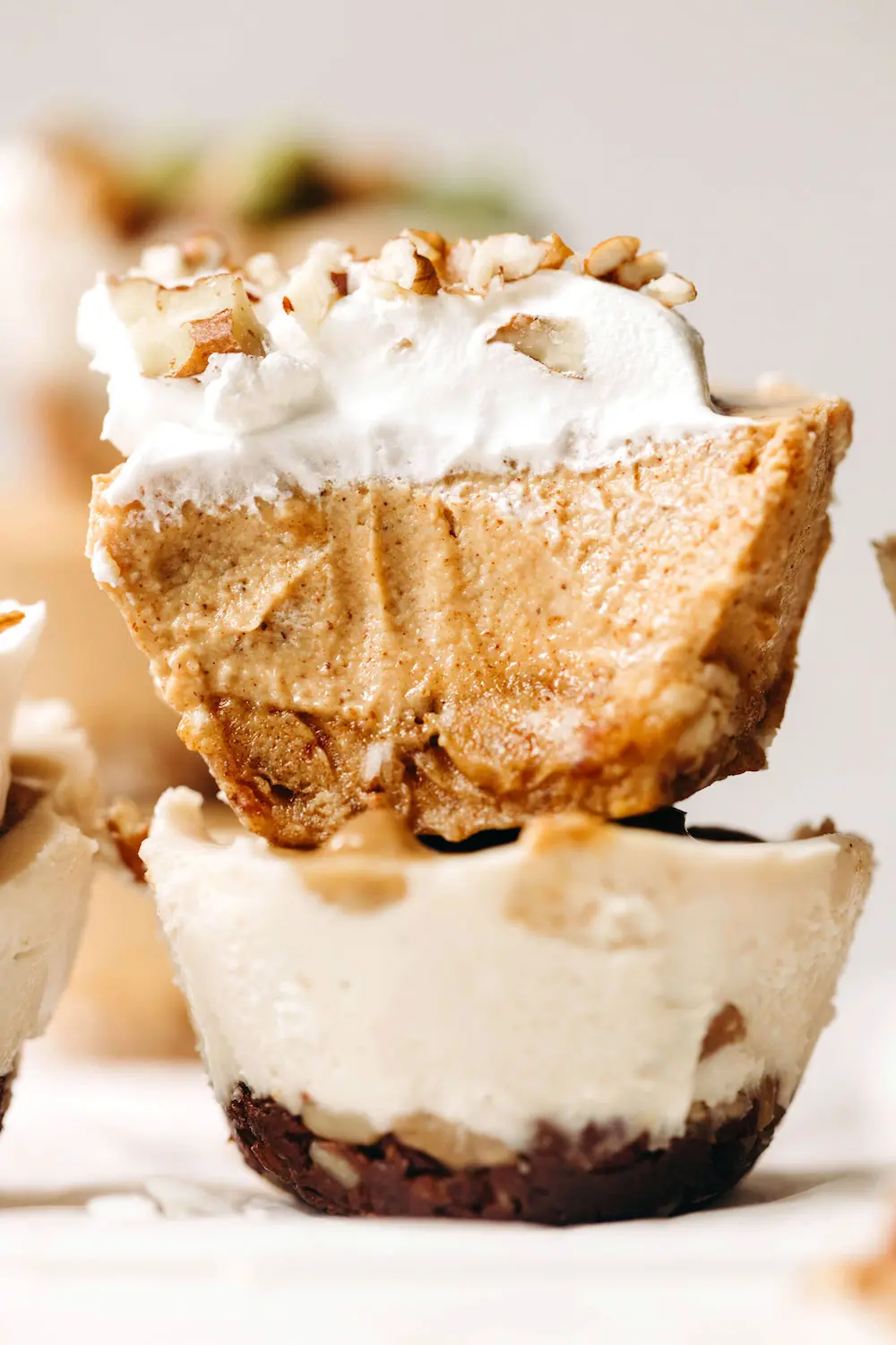Pumpkin Spice No-Bake Mini Cheesecakes