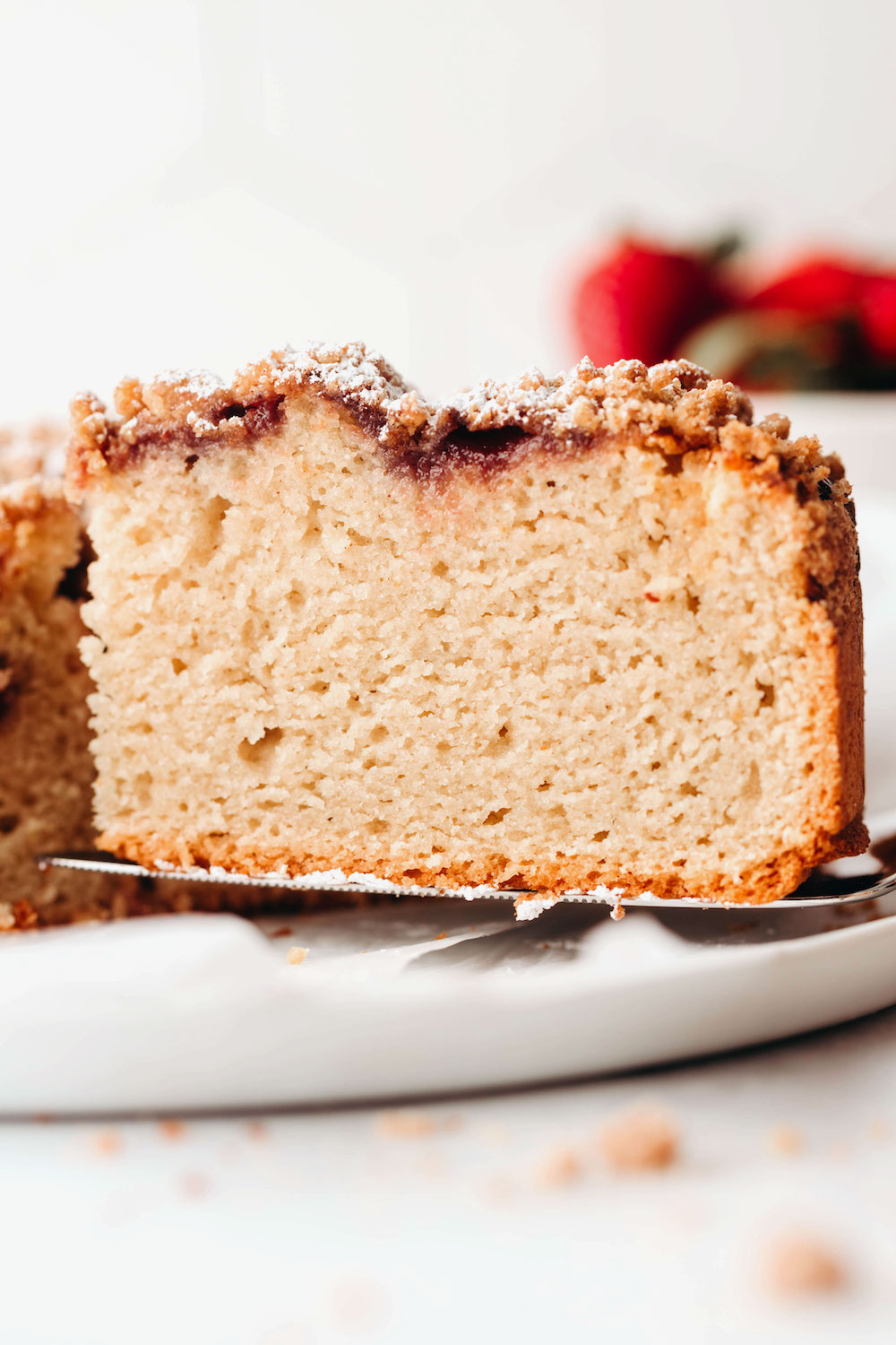Vegan Strawberry Crumb Cake (gluten-free)