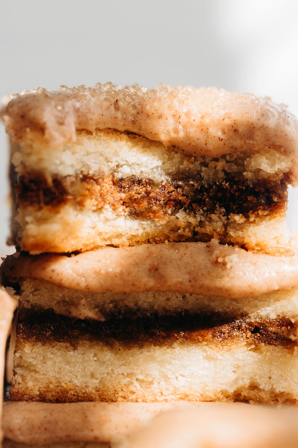 Brown Sugar Cinnamon Pop Tart Bars (vegan + gluten-free)