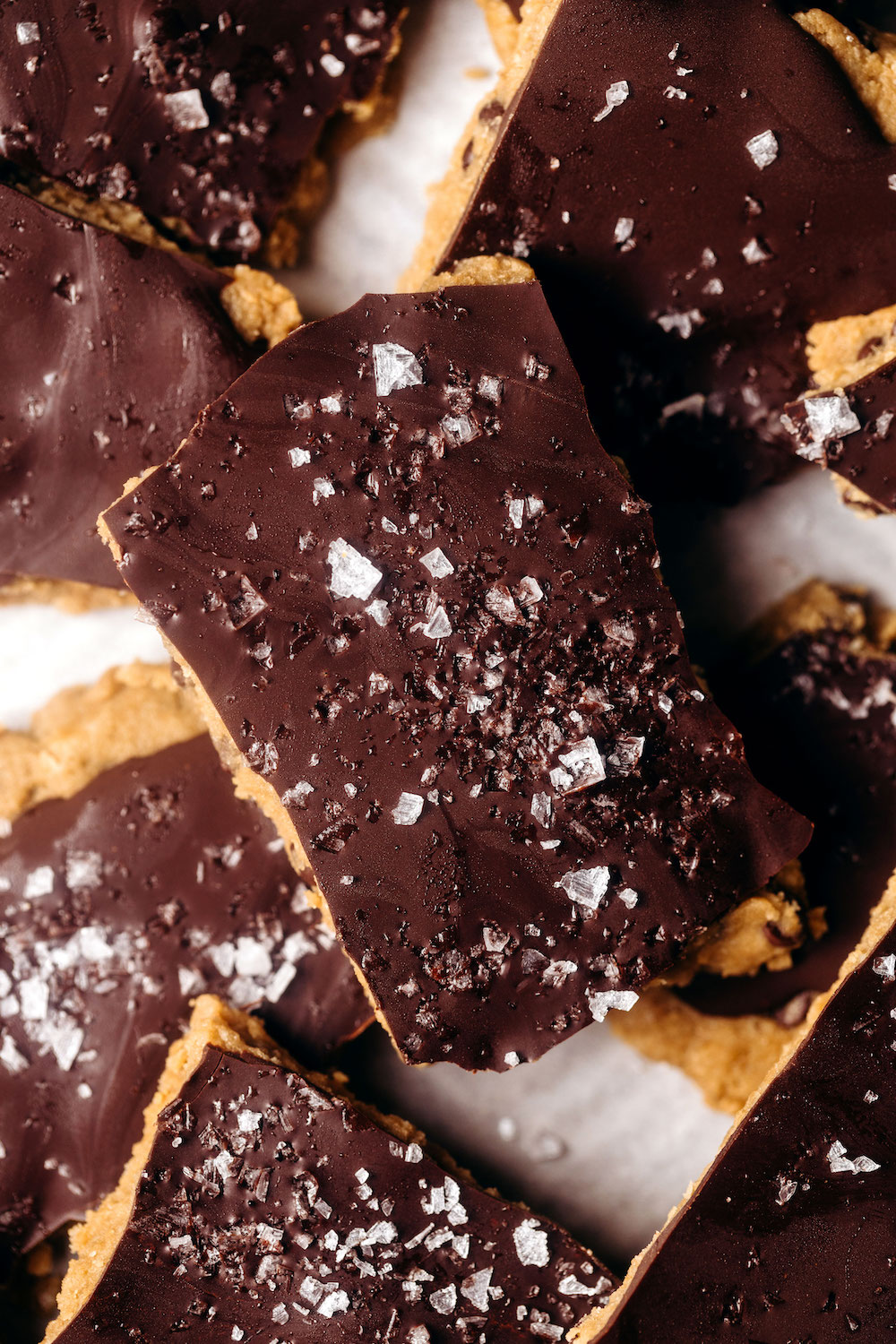 High Protein Cookie Dough Bark (vegan)