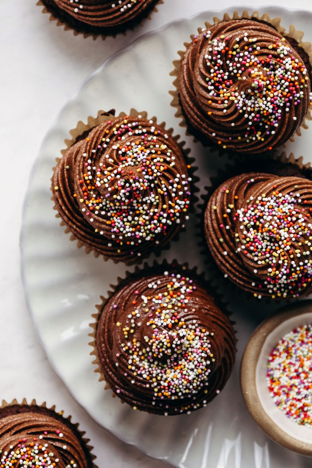 The BEST Healthy Chocolate Cupcakes The Best Healthy Chocolate Cupcakes (egg-free, dairy-free, gluten-free, sugar-free)